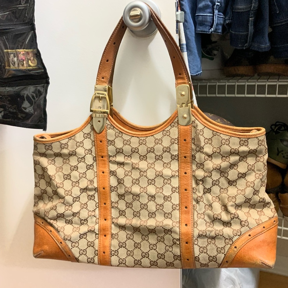 Vintage Gucci handbag